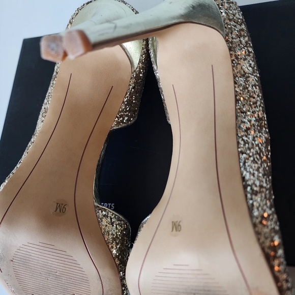 🔥INC International Concept Sparkling Gold Shoes - Picture 15 of 17